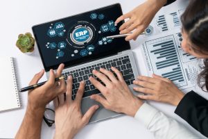 2025 雲端 ERP 推薦清單｜功能、價格、適用產業一表看懂